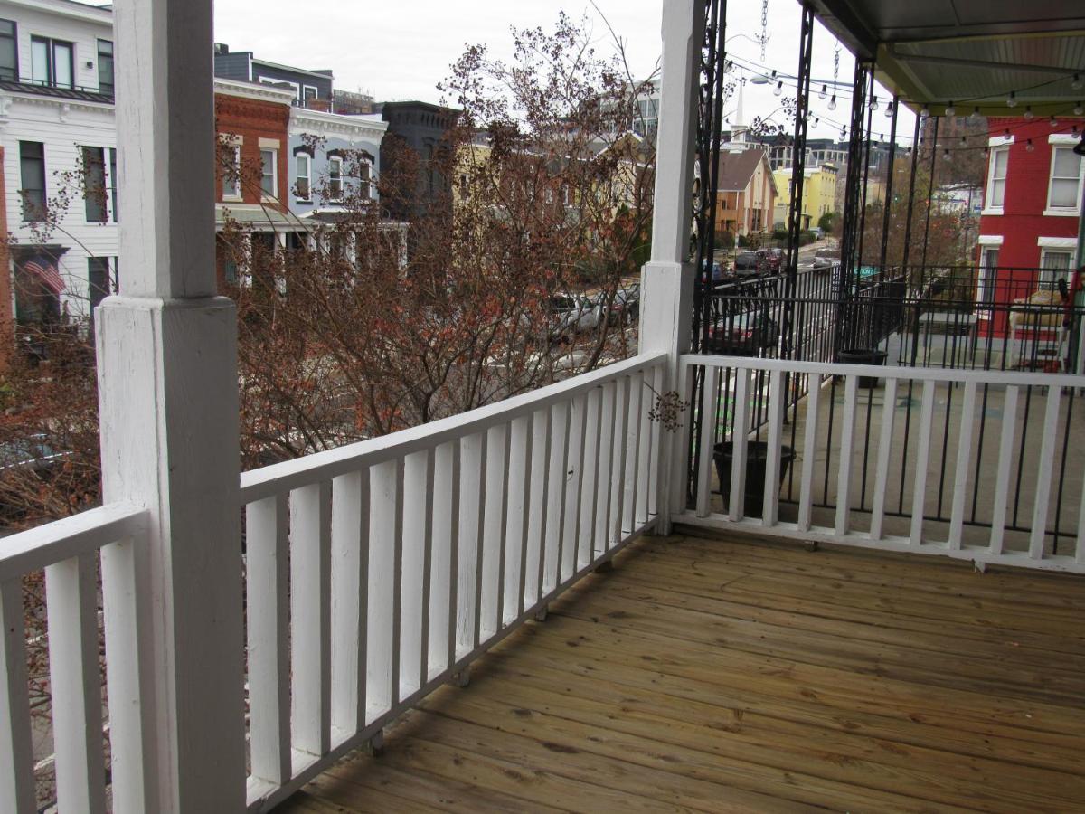 Located In The Noma-Gallaudet Neighborhood Apartment Washington Exterior photo